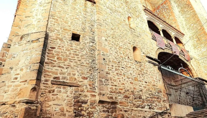 Parroquia De Ntra Sra De La Asuncion Parroquia - Villacarrillo