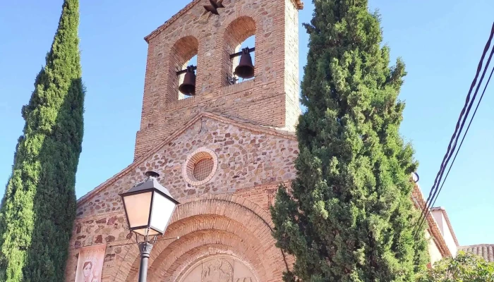 Parroquia De Nuestra Senora Del Buen Consejo Y San Anton Como Llegar - Puerto Lápice