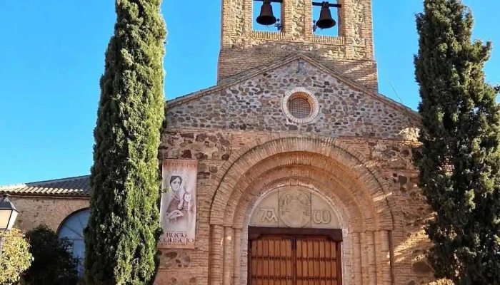 Parroquia De Nuestra Senora Del Buen Consejo Y San Anton Parroquia - Puerto Lápice