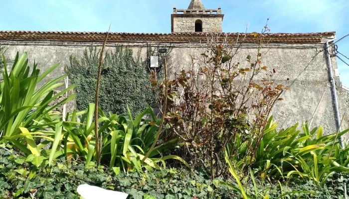 Parroquia De San Andres Iglesia - Trasvia