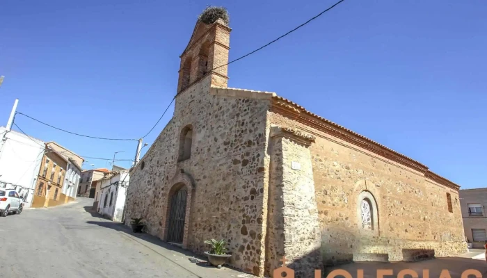 Parroquia De San Bartolome Parroquia - Navalpino