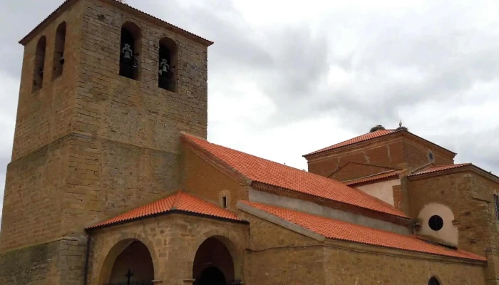 Parroquia de San Cristóbal - San Cristóbal De Entreviñas