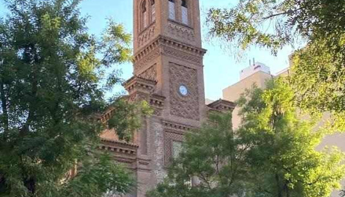 Parroquia de San Fermín de los Navarros - Madrid