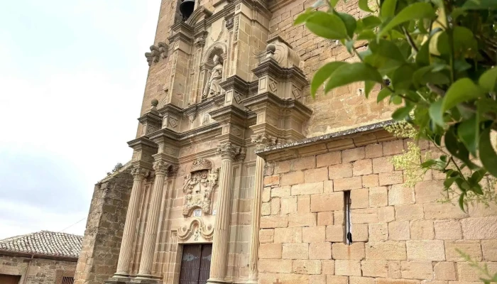 Parroquia De San Martin Iglesia Catolica - Luquin