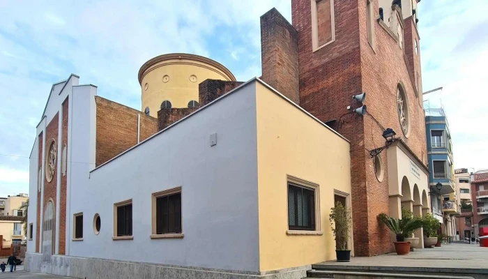 Parroquia De Sant Adria De Besos Descuentos - Sant Adrià de Besòs