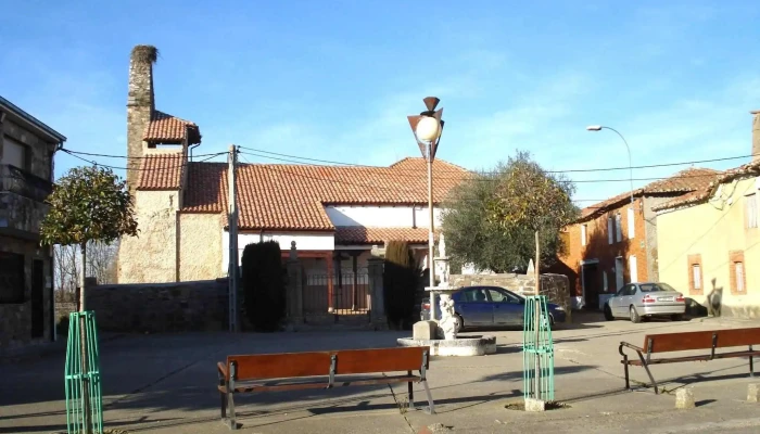 Parroquia De Santa Agueda Parroquia - Villamontán de la Valduerna