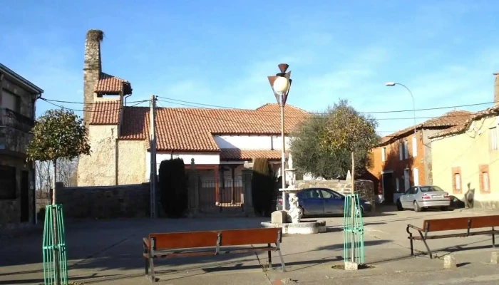 Parroquia de Santa Águeda - Villamontán De La Valduerna