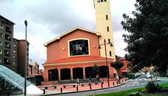 Parroquia De Santa Teresa De Jesus Iglesia Catolica - Barakaldo