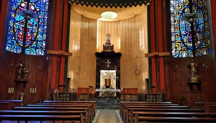 Parroquia Del Corazon De Maria Iglesia - Oviedo