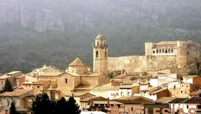 Parroquia Dos De Balaguer Iglesias - Os de Balaguer