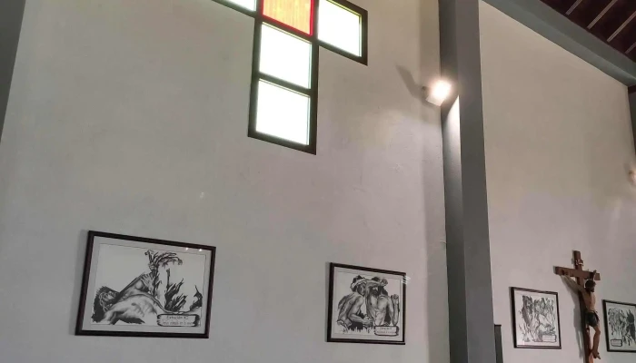 Parroquia La Sagrada Familia -  Abierto Ahora - El Paso