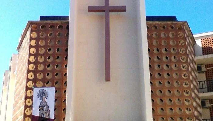Parroquia Mare De Deu Dels Dolors Iglesia - Tortosa