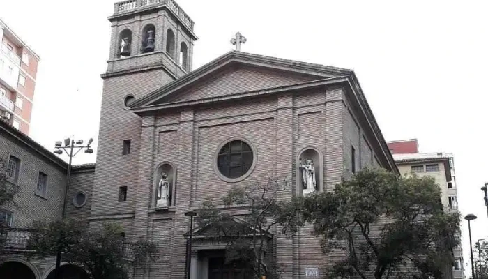 Parroquia San Juan De La Cruz -  Del Propietario - zaragoza