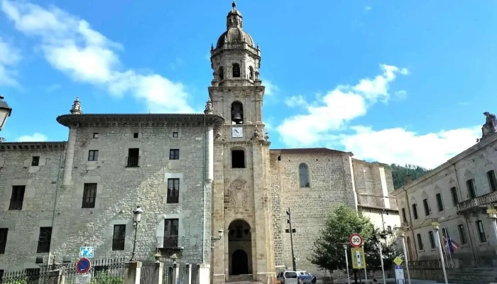 Parroquia San Pedro Apóstol de Bergara - Bergara