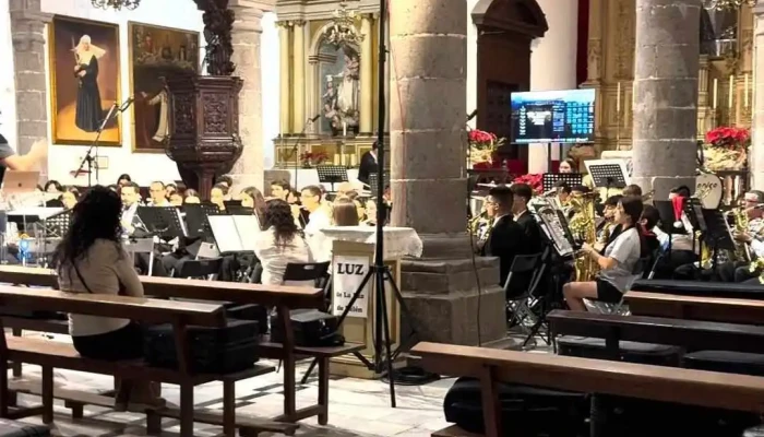 Parroquia Santa Maria De Guia Videos - Guía