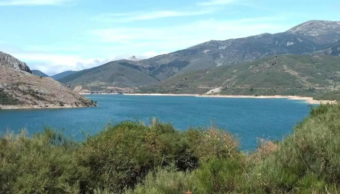 Parroquia Santiago de Folgueras - Coaña