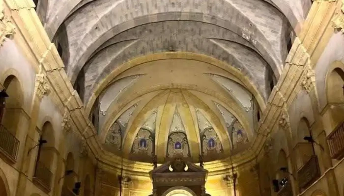 Parròquia Santa Maria de la Bisbal d'Empordà - La Bisbal D'Empordà