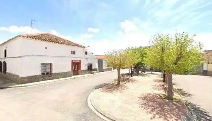 Plaza Iglesia -  Cerca De Mi - Bormate