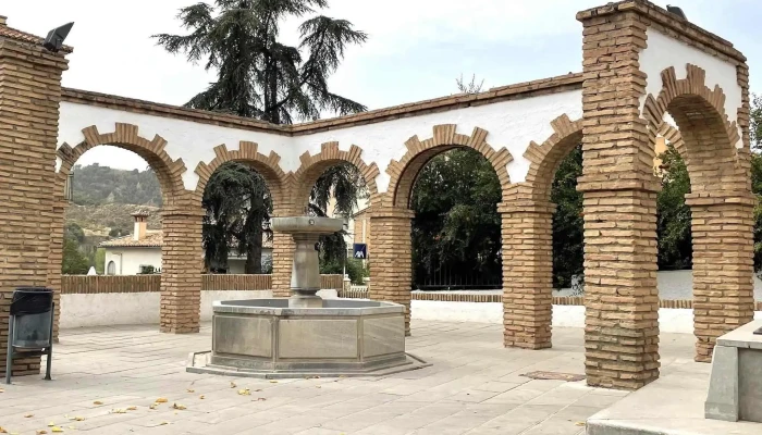 Plaza La Iglesia -  Direccion - Cenes de la Vega