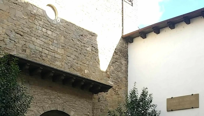 Real Monasterio De Las Benedictinas E Iglesia De San Gines Cerca De Mi - Jaca