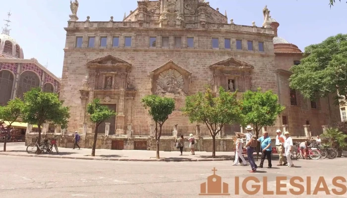 Real Parroquia De Los Santos Juanes Valencia -  Videos - Valencia