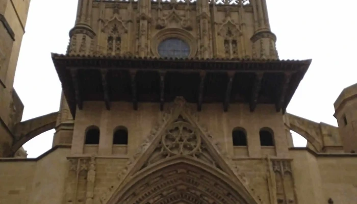 Santa Iglesia Catedral -  Comentario 5 - Huesca