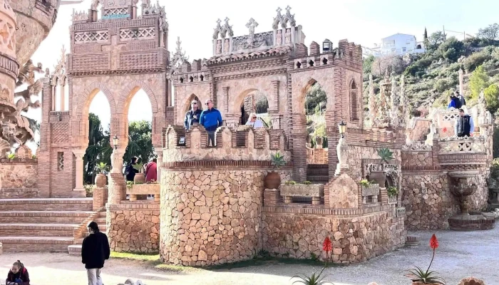 Santa Isabel De Hungria In Colomares Catalogo - Benalmádena