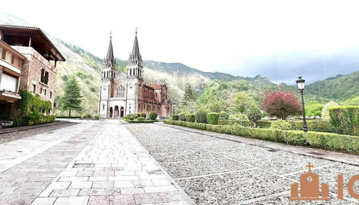 Santuario De Nuestra Senora De Covadonga Del Propietario - Covadonga